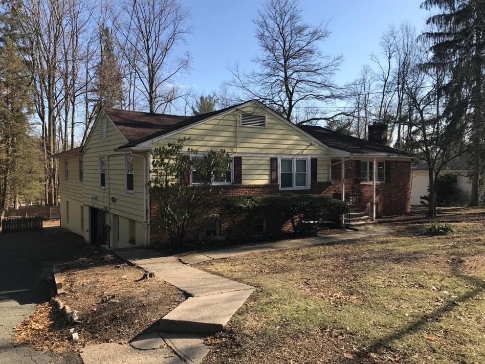 Image for Fixer Upper Starter Home in Morristown NJ-SOLD!