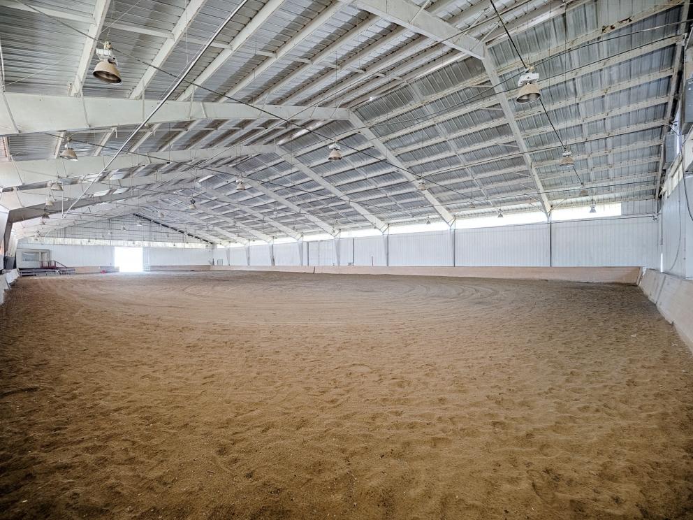 Equestrian Farm for Auction