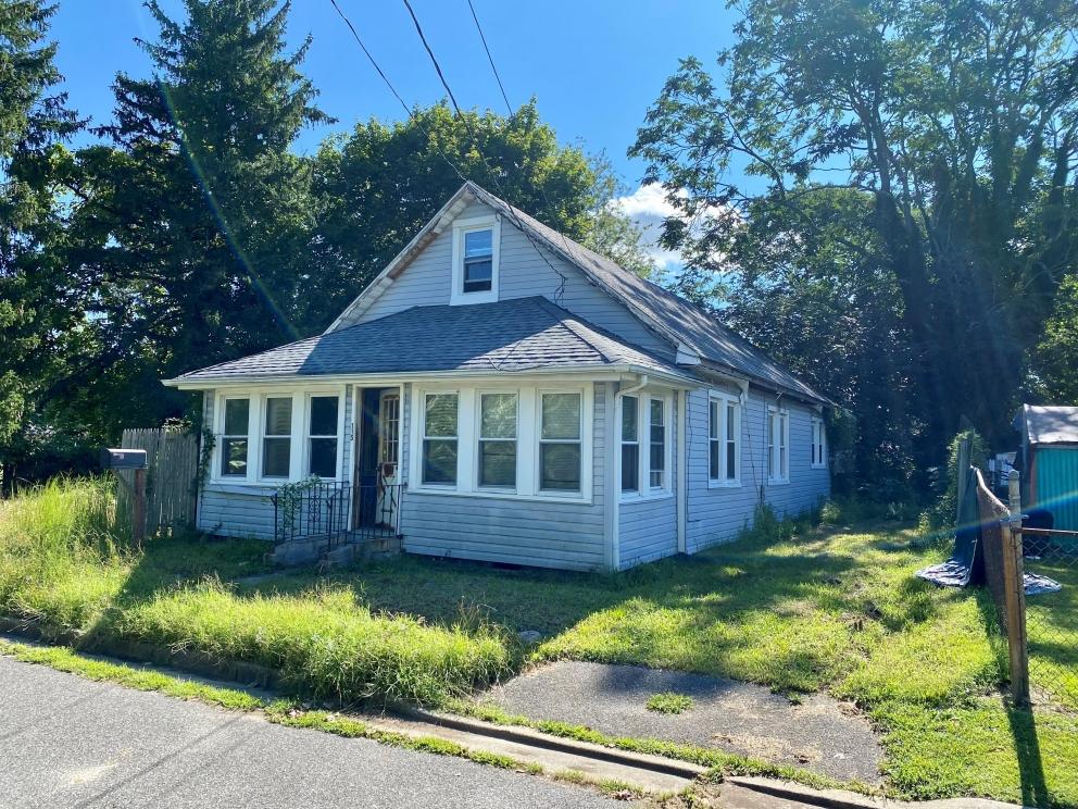 Image for Government Surplus Real Estate Auction 78 Structures and Lots in Penns Grove, NJ-SOLD!