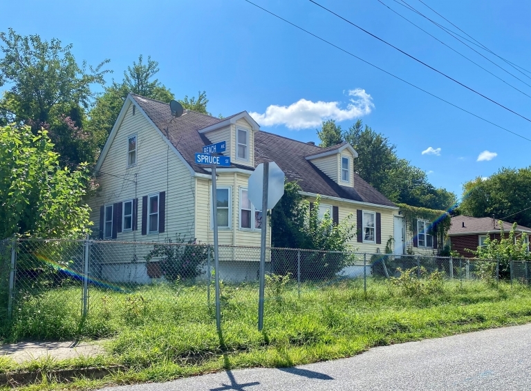 Image for Government Surplus Real Estate Auction 78 Structures and Lots in Penns Grove, NJ-SOLD!