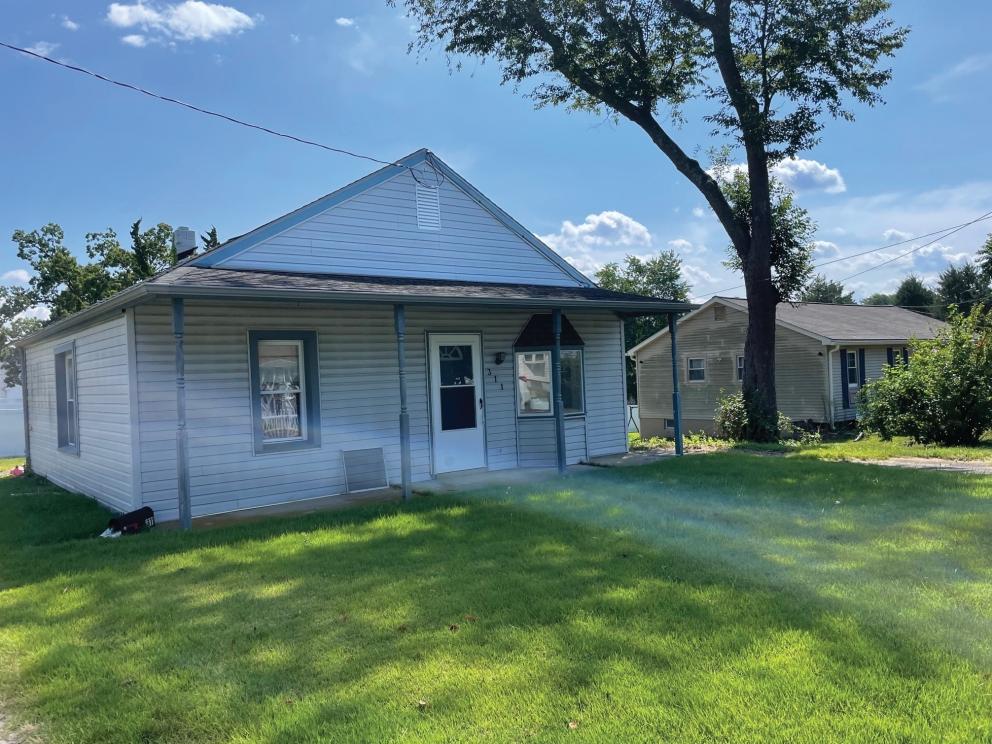 Residence Ready for Rehab on .23+/ acres, Washington Twp, Gloucester