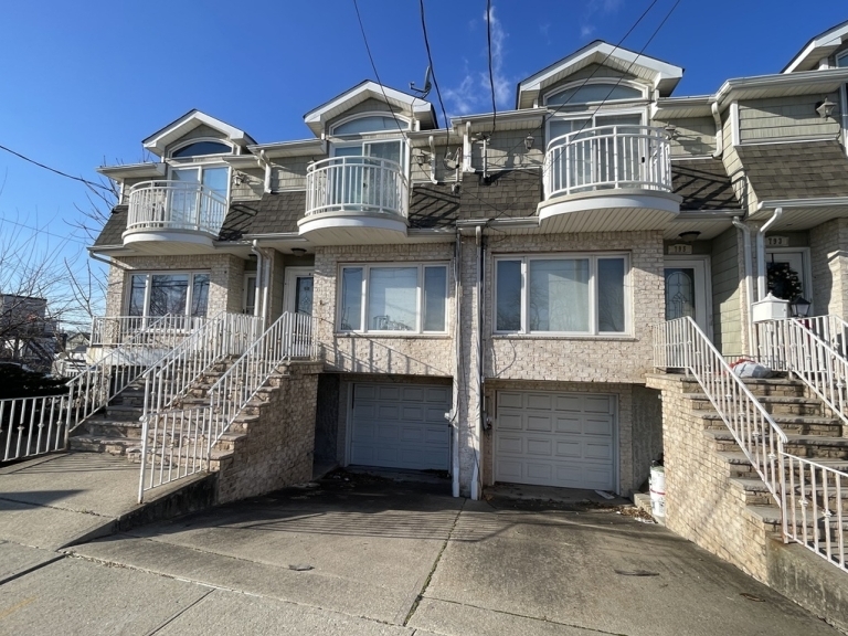 Image for Historic Auction Sale of 20 Superstorm Sandy Damaged Homes on Staten Island, NY-SOLD!