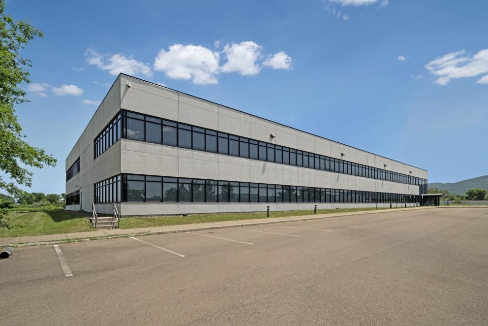 Image for 60,000+/- sf Former Call Center in the Elmira Corning Airport Corporate Park, NY-Under Contract!