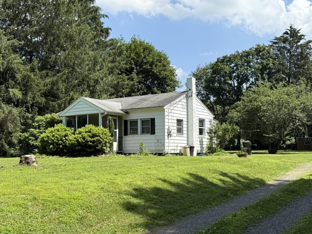 Image for Two Single Family Homes Sold Separately in Hampton NJ-Under Contract!