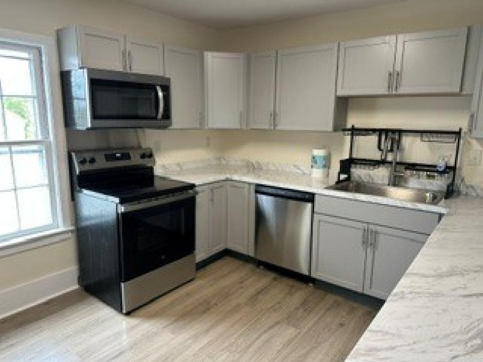 Image for Newly Renovated Spacious 2-Bedroom Apartment For Rent