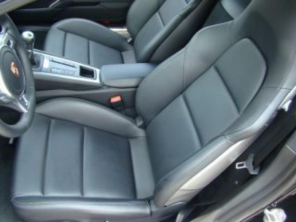 Image for 2014 Porsche Cayman 6-Speed