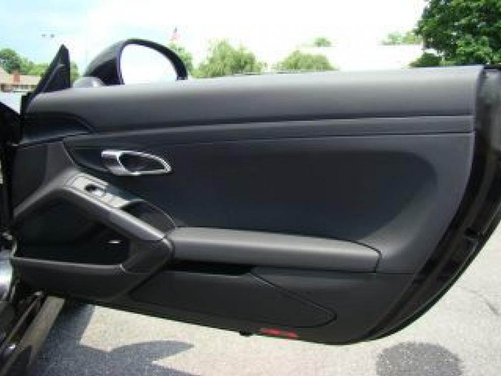 Image for 2014 Porsche Cayman 6-Speed
