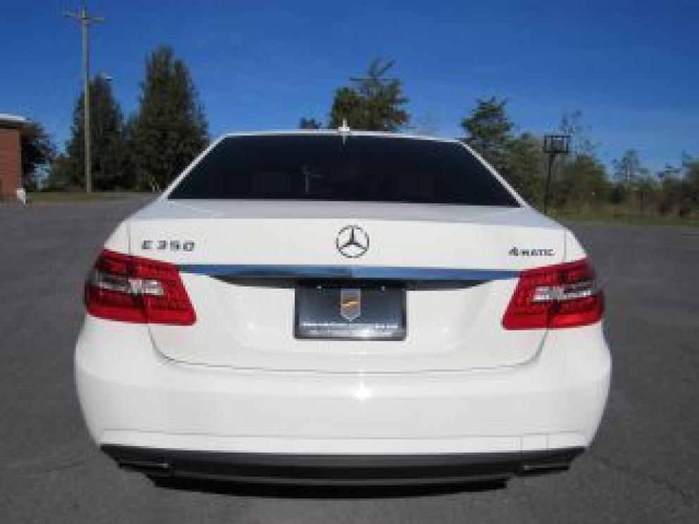 Image for 2010 Mercedes-Benz E350 4Matic Premium NAV