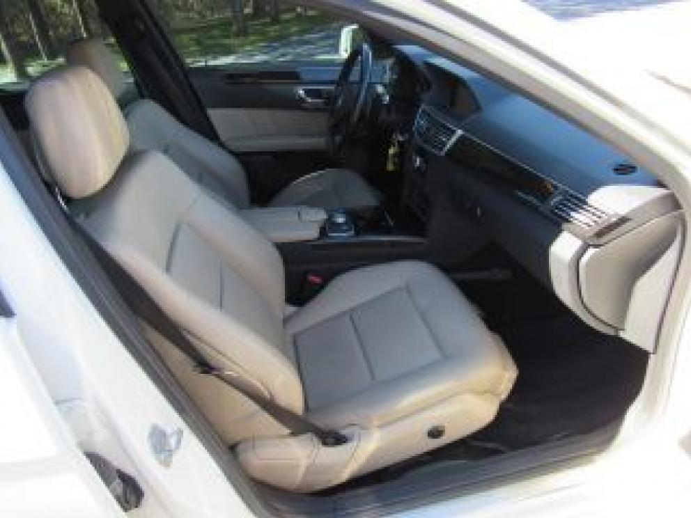 Image for 2010 Mercedes-Benz E350 4Matic Premium NAV