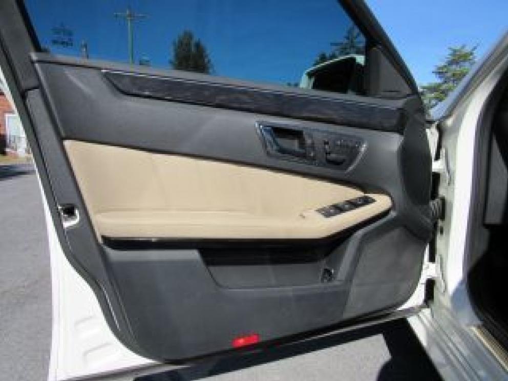 Image for 2010 Mercedes-Benz E350 4Matic Premium NAV