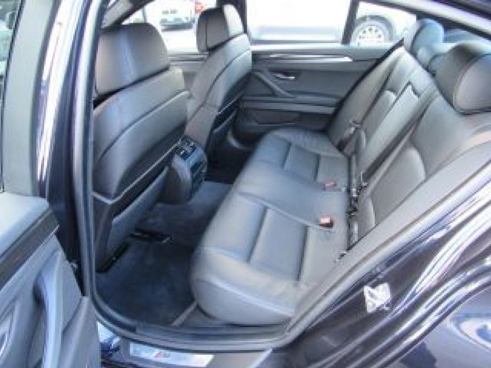 Image for 2012 BMW 550i xDrive M-Sport