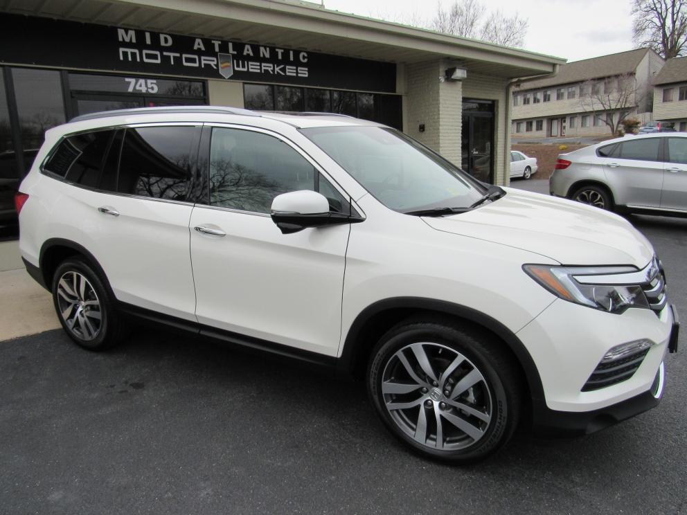 Image for 2016 Honda Pilot Touring AWD