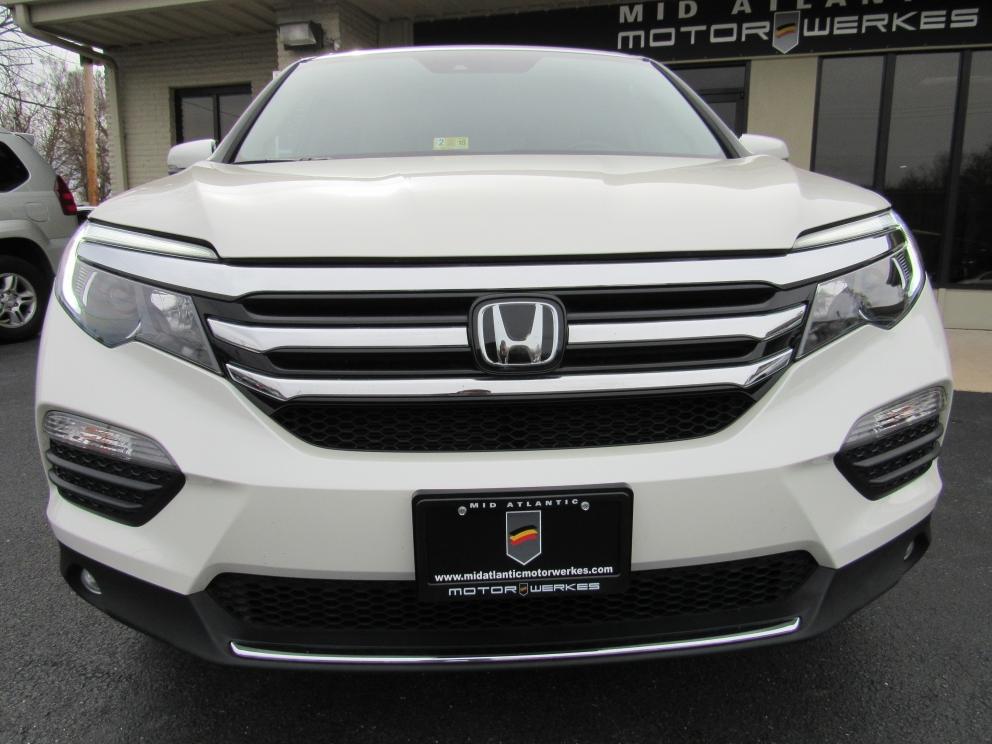 Image for 2016 Honda Pilot Touring AWD