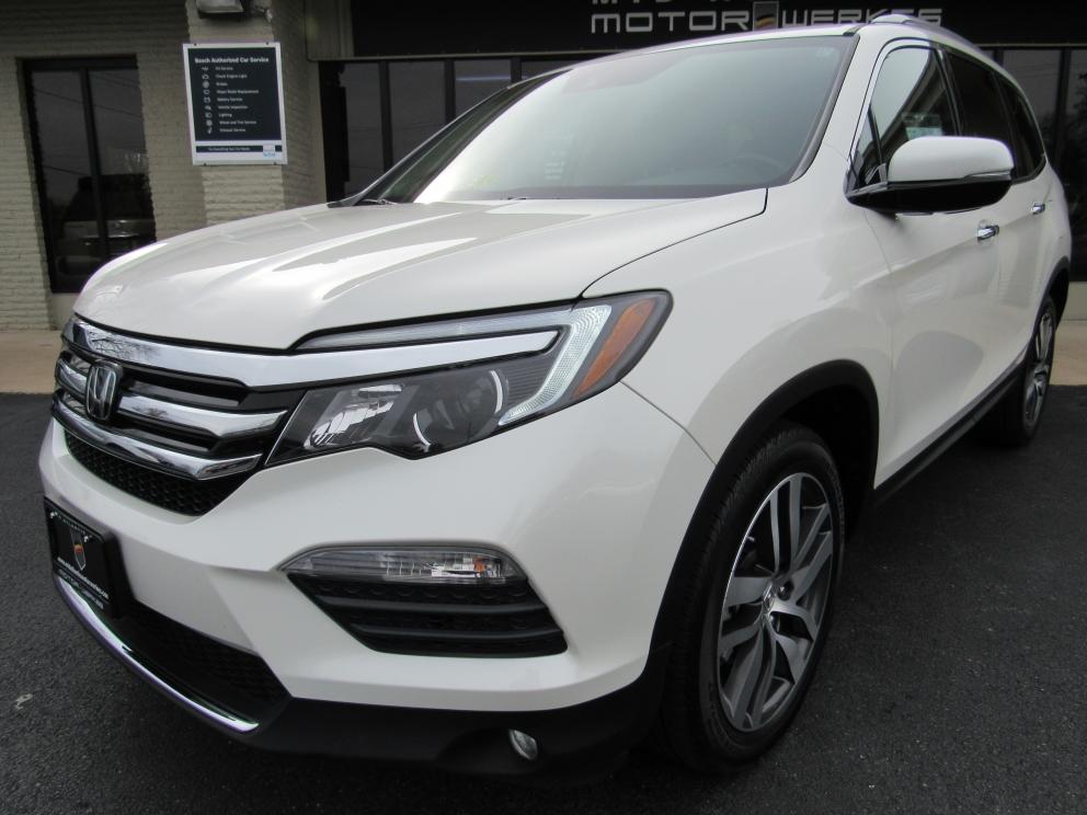 Image for 2016 Honda Pilot Touring AWD