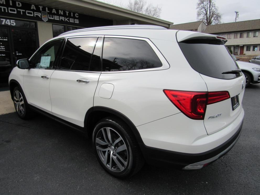 Image for 2016 Honda Pilot Touring AWD