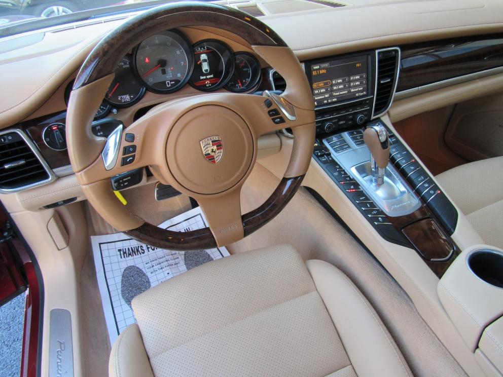 Image for 2012 Porsche Panamera S