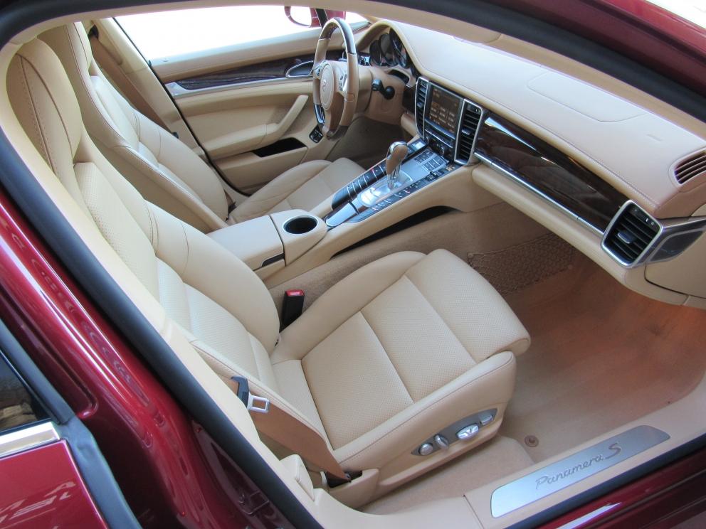Image for 2012 Porsche Panamera S