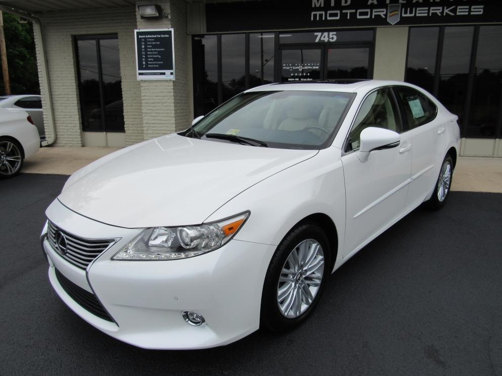 Image for 2014 Lexus ES 350 NAV Camera Blind-Spot Monitor