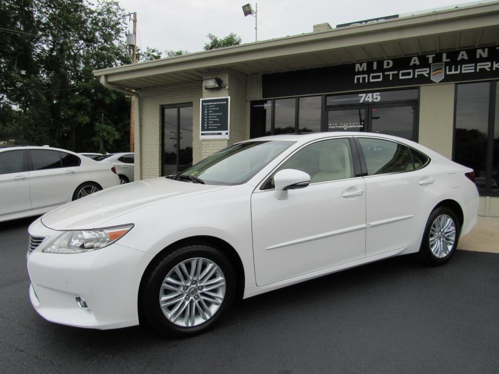 Image for 2014 Lexus ES 350 NAV Camera Blind-Spot Monitor