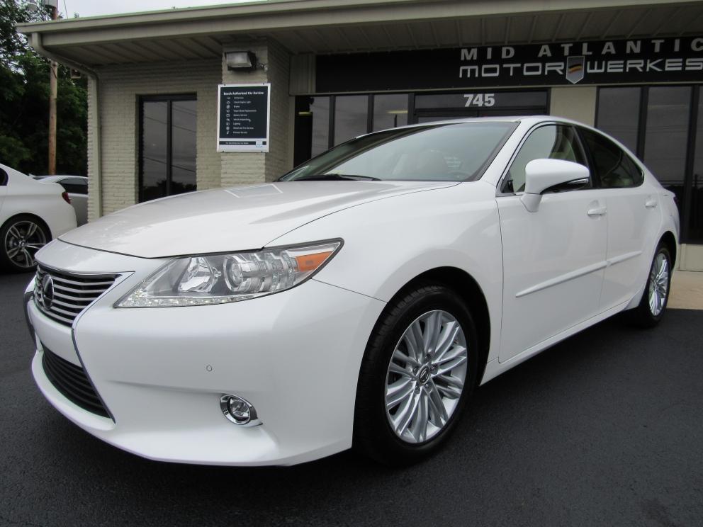 Image for 2014 Lexus ES 350 NAV Camera Blind-Spot Monitor