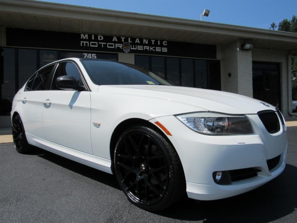 Image for 2011 BMW 328i xDrive OEM BMW Perf. Exhaust + Carbon Intake