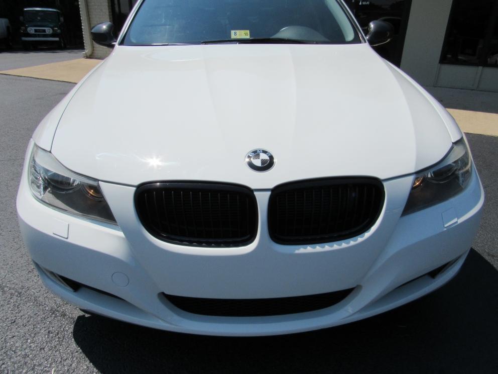 Image for 2011 BMW 328i xDrive OEM BMW Perf. Exhaust + Carbon Intake