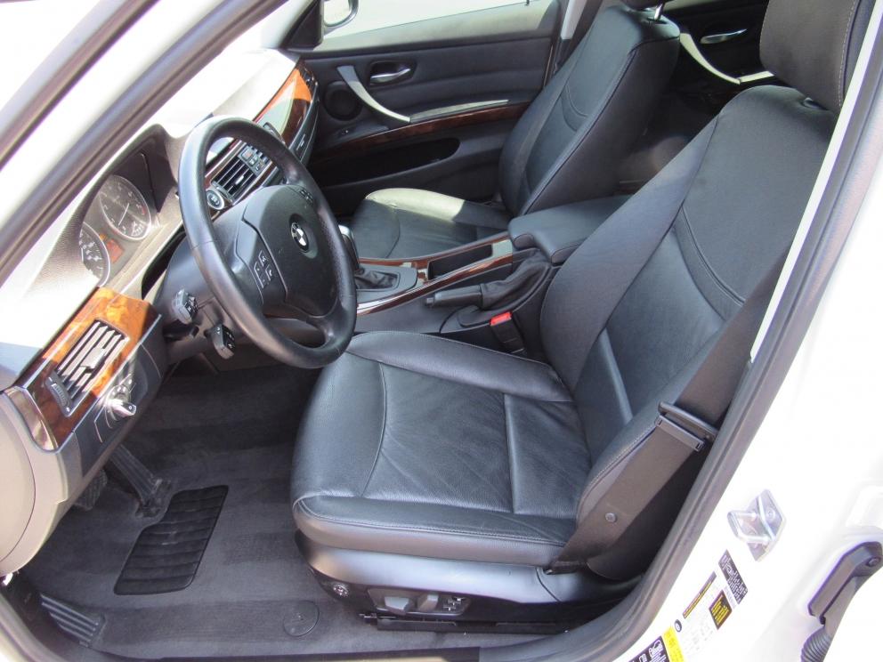 Image for 2011 BMW 328i xDrive OEM BMW Perf. Exhaust + Carbon Intake