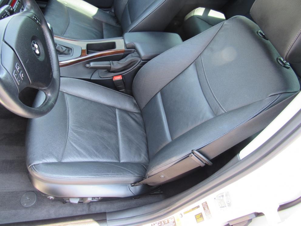 Image for 2011 BMW 328i xDrive OEM BMW Perf. Exhaust + Carbon Intake