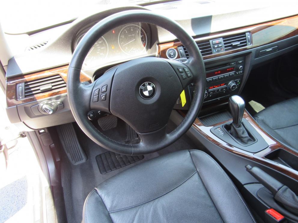 Image for 2011 BMW 328i xDrive OEM BMW Perf. Exhaust + Carbon Intake