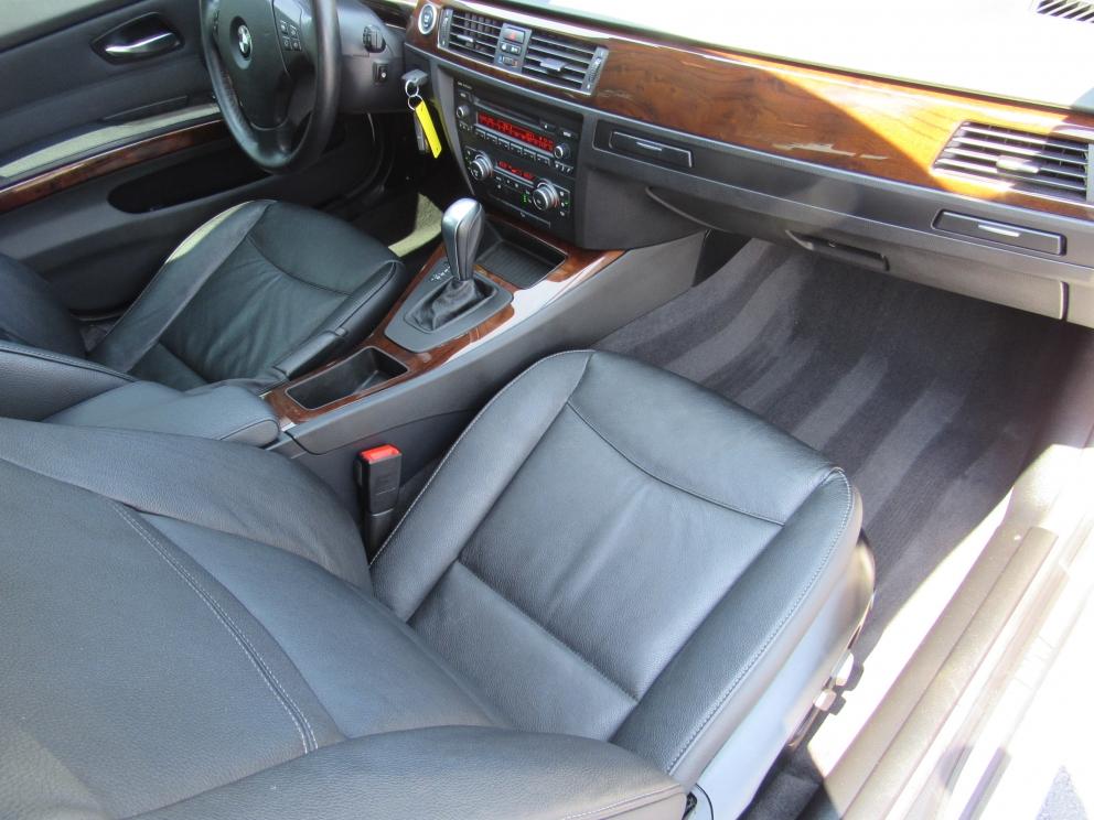 Image for 2011 BMW 328i xDrive OEM BMW Perf. Exhaust + Carbon Intake