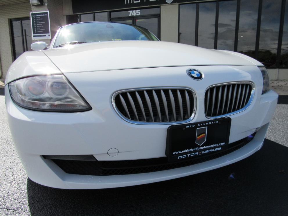 Image for 2007 BMW Z4 3.0Si Coupe 6-Speed Manual