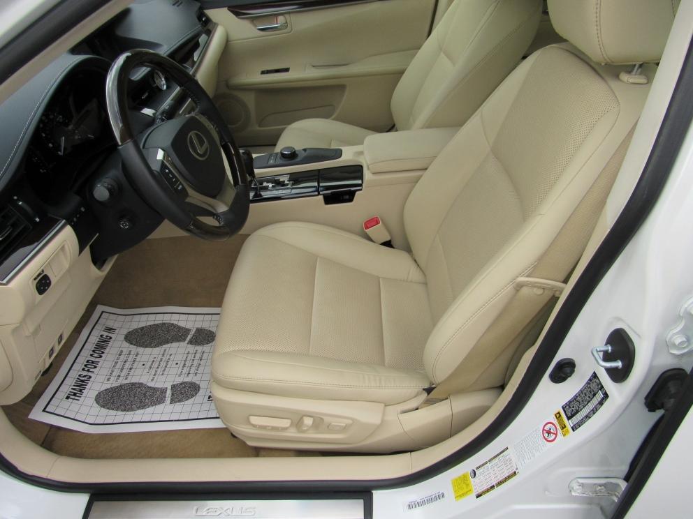 Image for 2015 Lexus ES350 Premium Camera Bluetooth