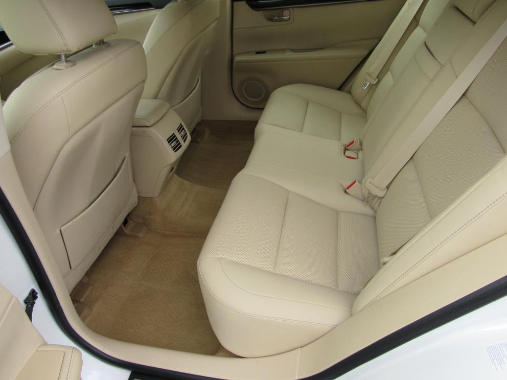 Image for 2015 Lexus ES350 Premium Camera Bluetooth