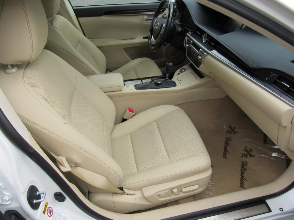 Image for 2015 Lexus ES350 Premium Camera Bluetooth