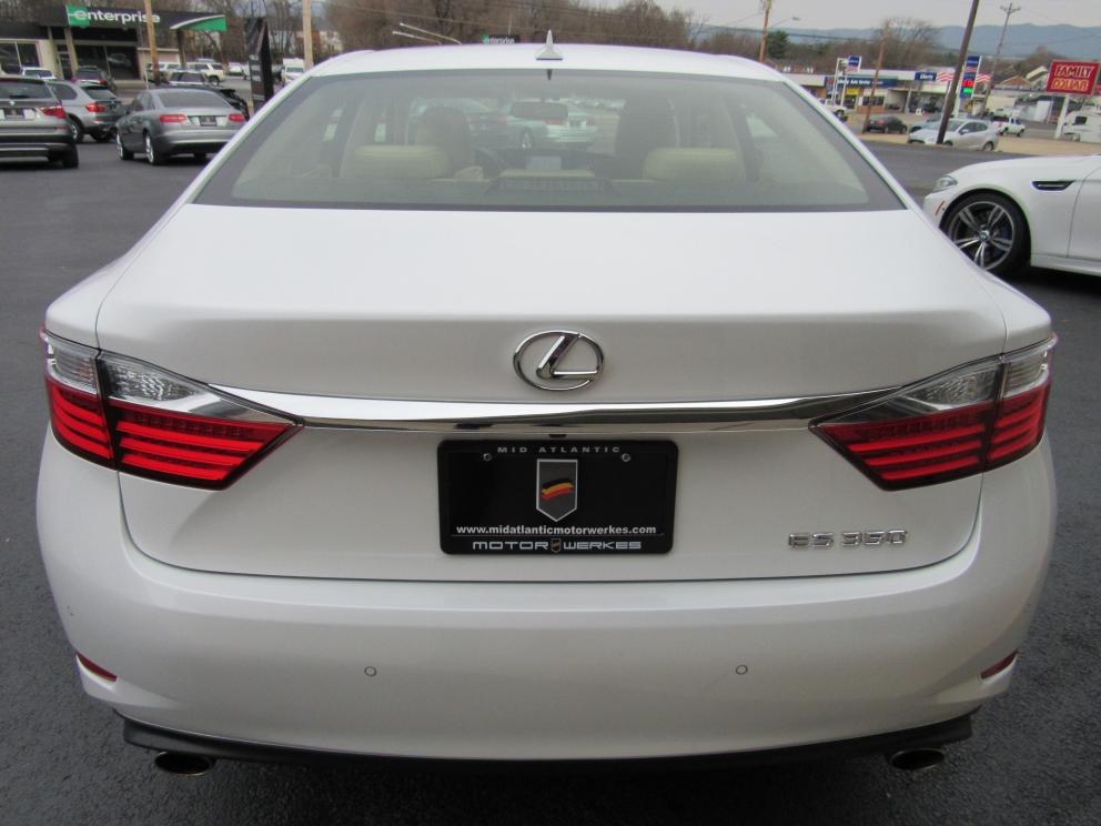 Image for 2013 Lexus ES350 Premium Navigation Blind Spot Monitor