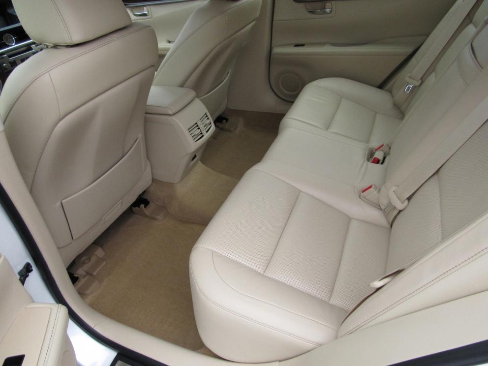 Image for 2013 Lexus ES350 Premium Navigation Blind Spot Monitor