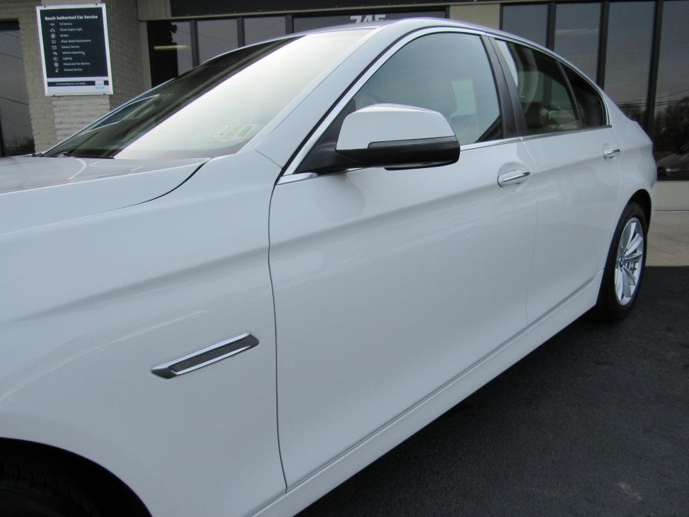 Image for 2015 BMW 528i xDrive NAV Blind Spot Lane Departure