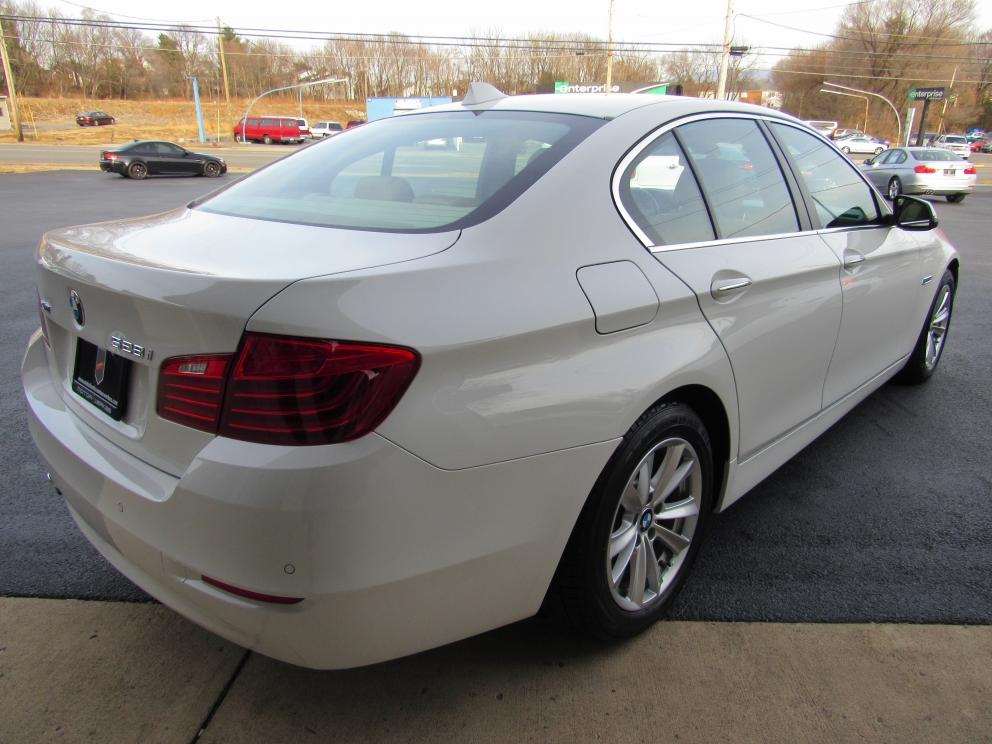 Image for 2015 BMW 528i xDrive NAV Blind Spot Lane Departure