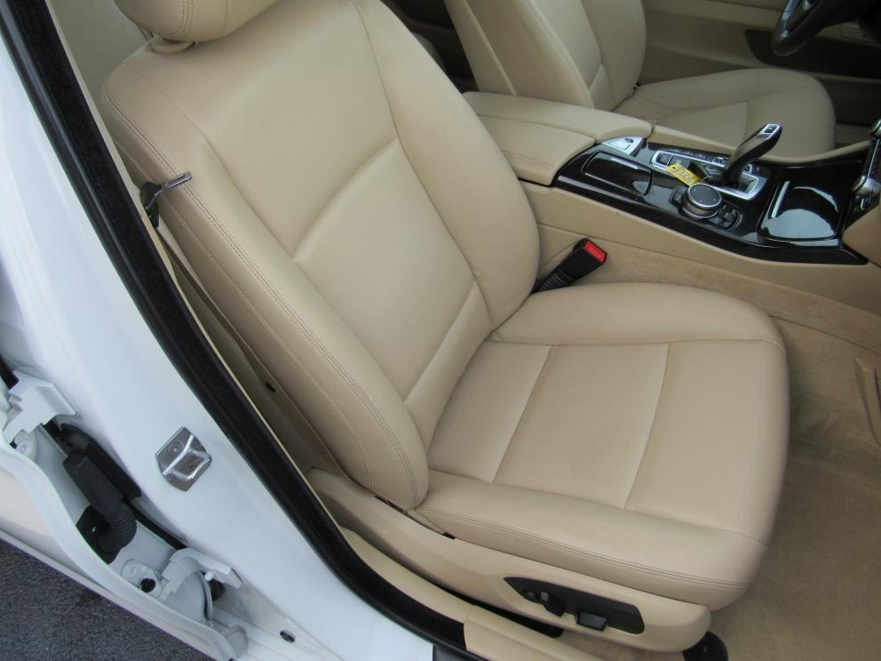 Image for 2015 BMW 528i xDrive NAV Blind Spot Lane Departure