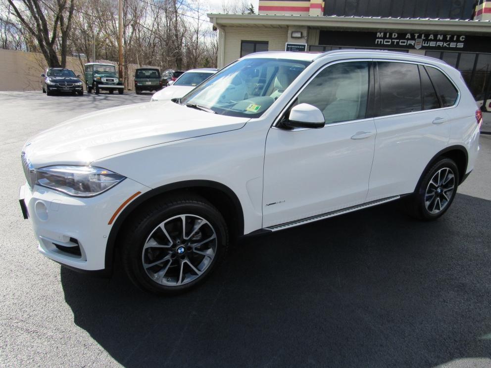 Image for 2015 BMW X5 35i xDrive X-Line NAV Blind Spot AC Seats