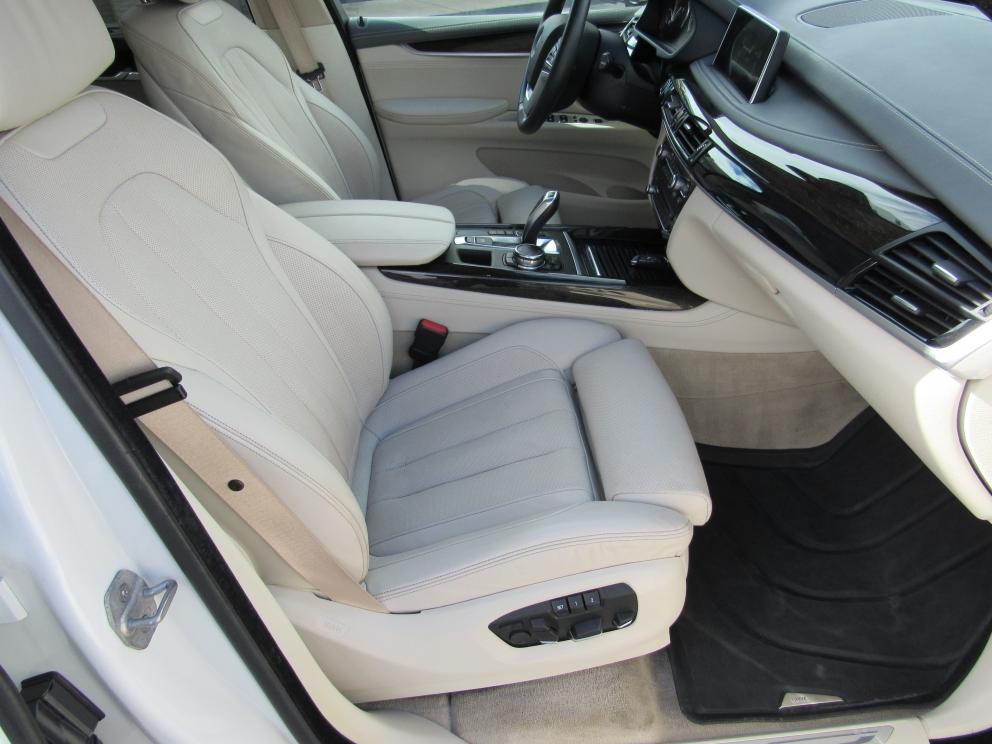 Image for 2015 BMW X5 35i xDrive X-Line NAV Blind Spot AC Seats