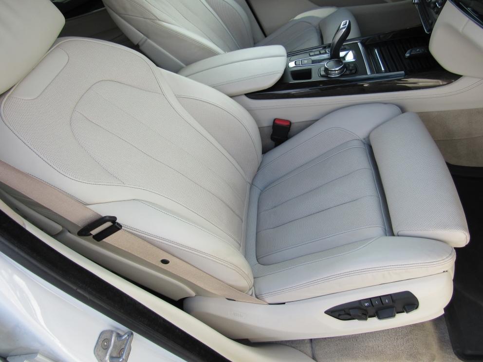 Image for 2015 BMW X5 35i xDrive X-Line NAV Blind Spot AC Seats