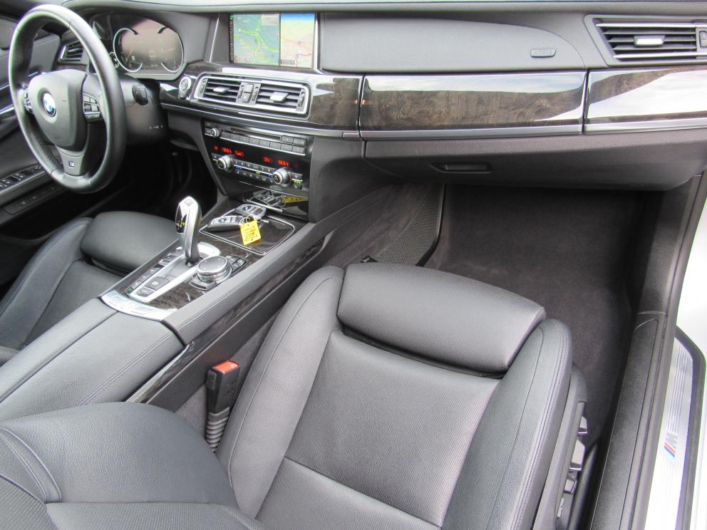 Image for 2015 BMW 740iL xDrive ///M Sport Executive Package 6 Cyl