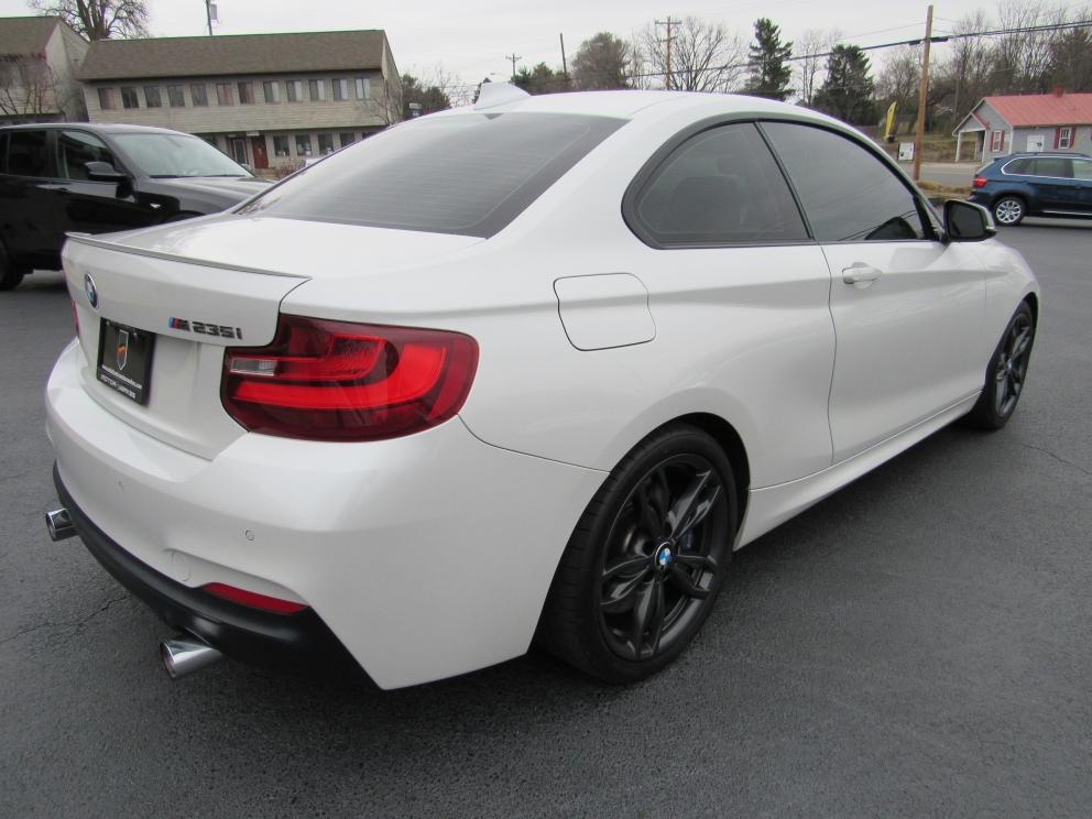Image for 2015 BMW M235i Coupe 6-Speed RARE Factory ///M Options!