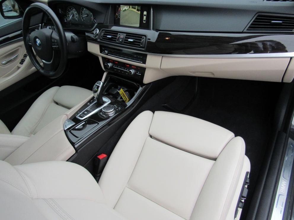 Image for 2015 BMW 528i LUX Package w/ NAV Camera Contour Seats