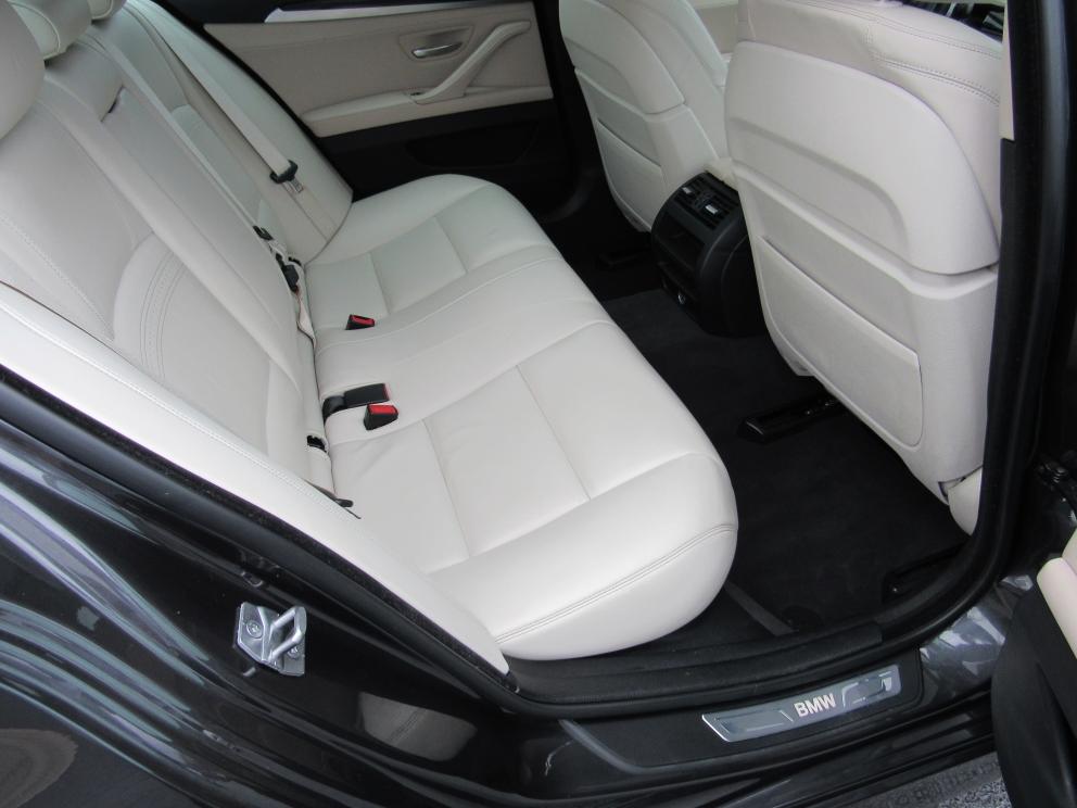 Image for 2015 BMW 528i LUX Package w/ NAV Camera Contour Seats