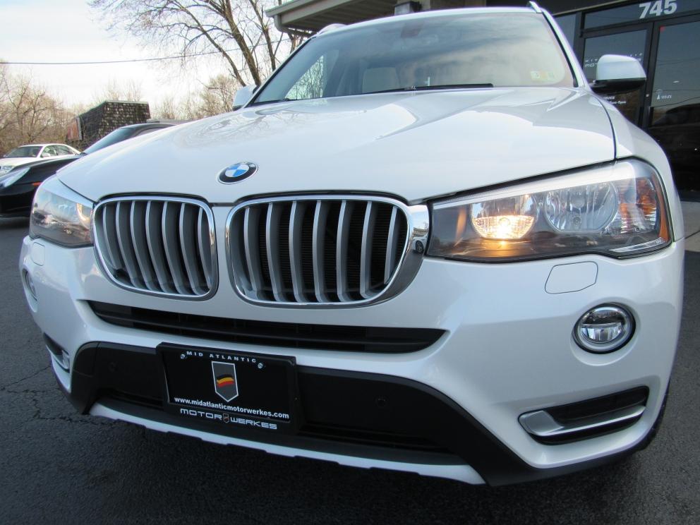 Image for 2015 BMW X3 28i xDrive X-Line Package Rear Camera