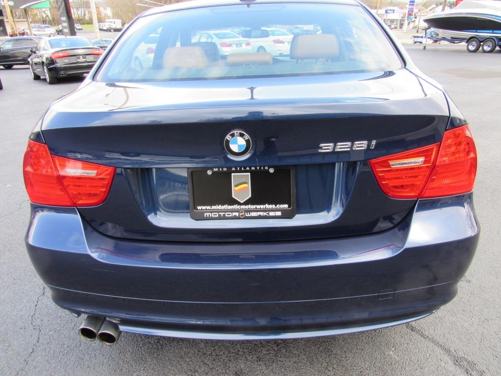 Image for 2011 BMW 328i xDrive Premium NAV