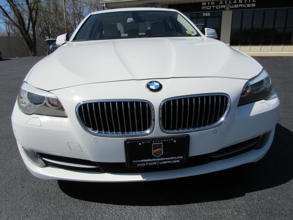 Image for 2011 BMW 528i Premium Tech NAV