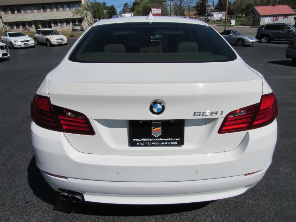 Image for 2011 BMW 528i Premium Tech NAV